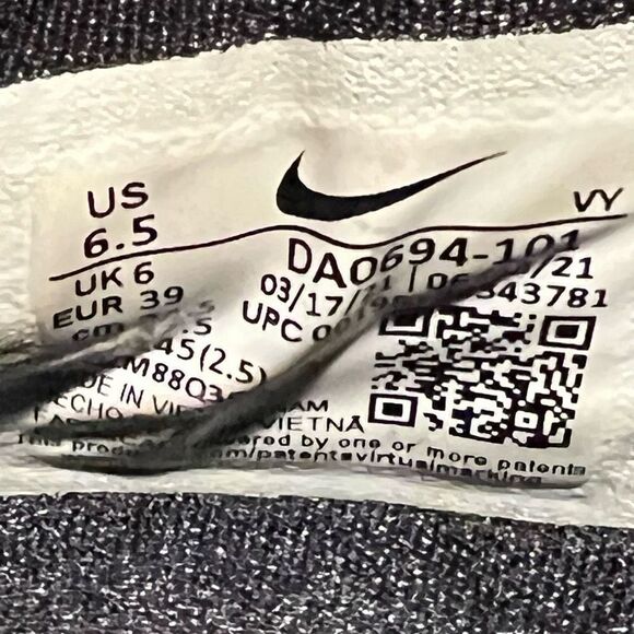 Unisex NIKE Zoom Freak 3 Clear Emerald Athletic Shoes / Size 6.5 Mens - 8 Womens - Picture 4 of 9